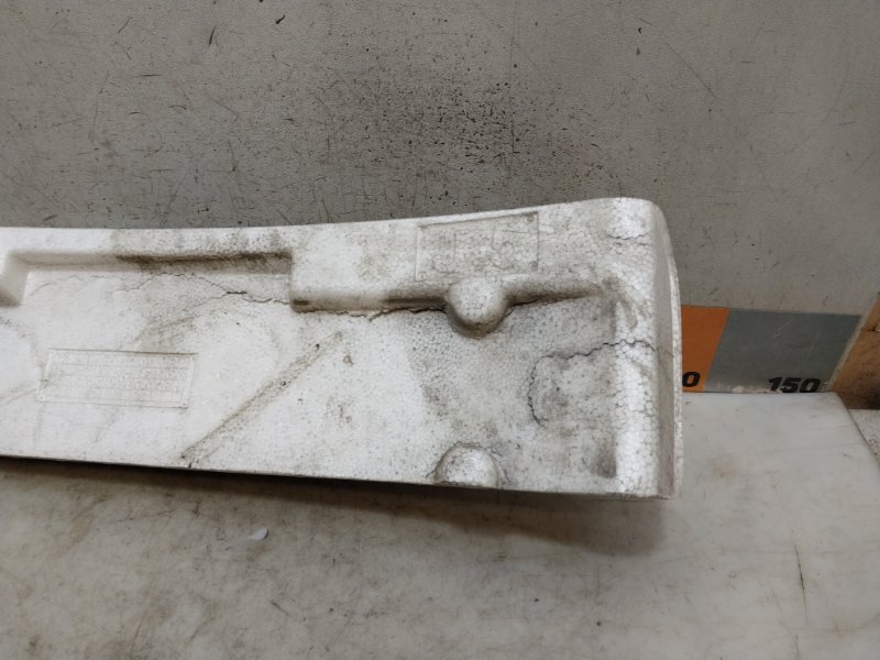 Наполнитель переднего бампера