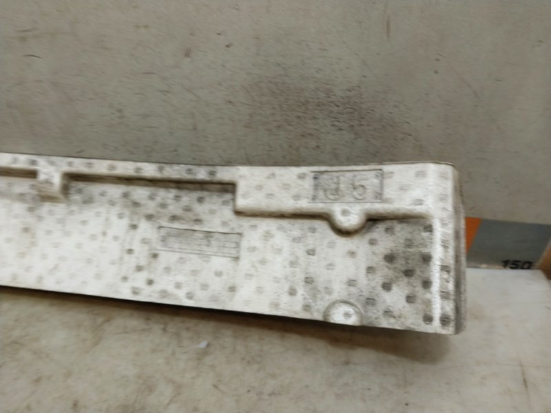 Наполнитель переднего бампера