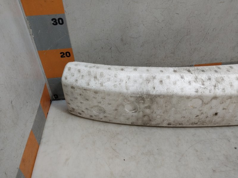 Наполнитель переднего бампера