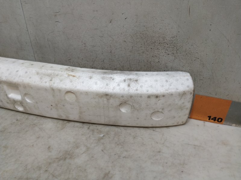 Наполнитель переднего бампера