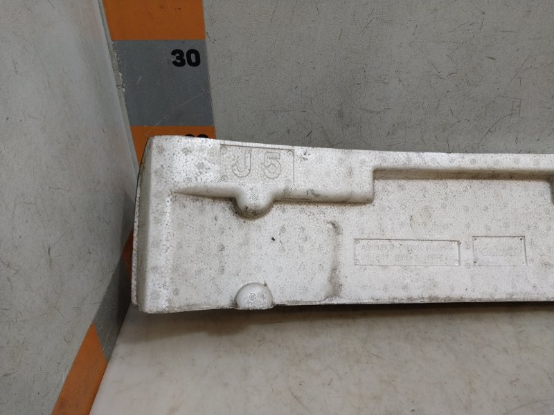 Наполнитель переднего бампера