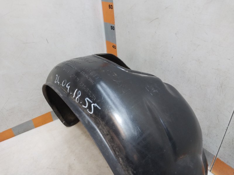 Локер передний правый