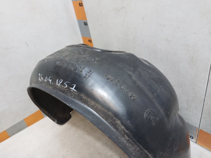 Локер передний правый