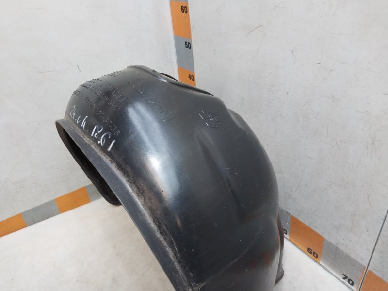 Локер передний правый