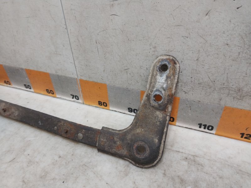 Балка подмоторная