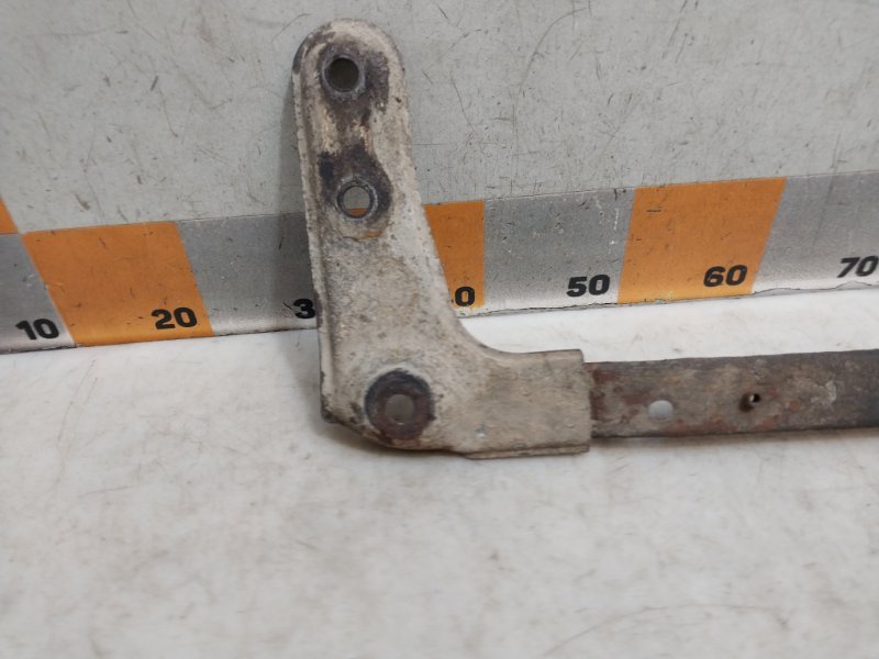 Балка подмоторная