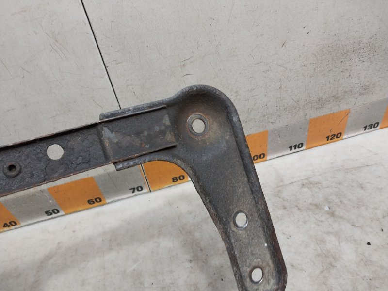 Балка подмоторная