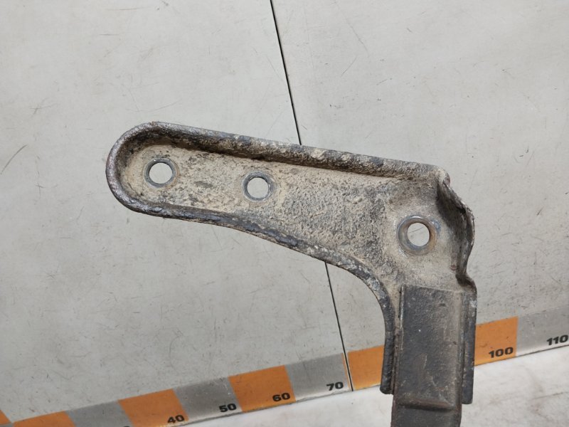 Балка подмоторная