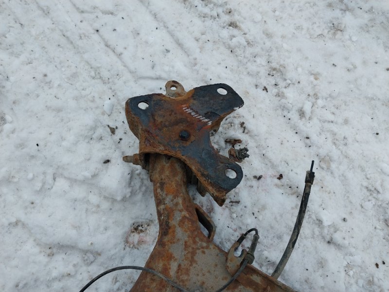 Балка задняя