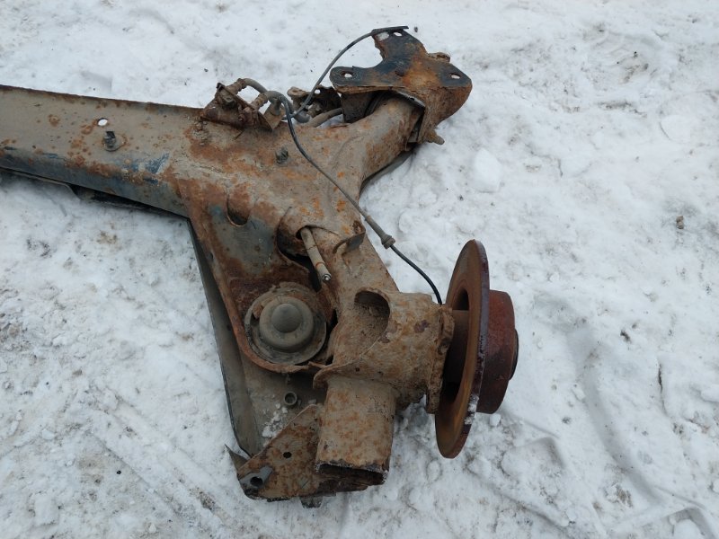 Балка задняя