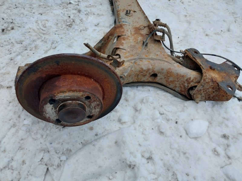 Балка задняя