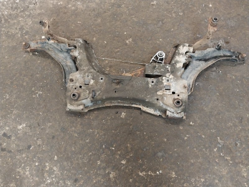 Балка подмоторная