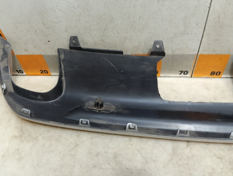 Накладка заднего бампера