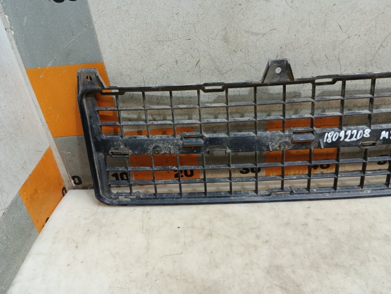 Решетка в бампер
