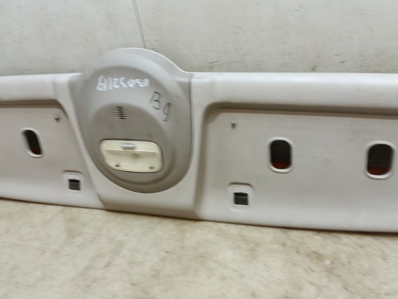 Обшивка потолка