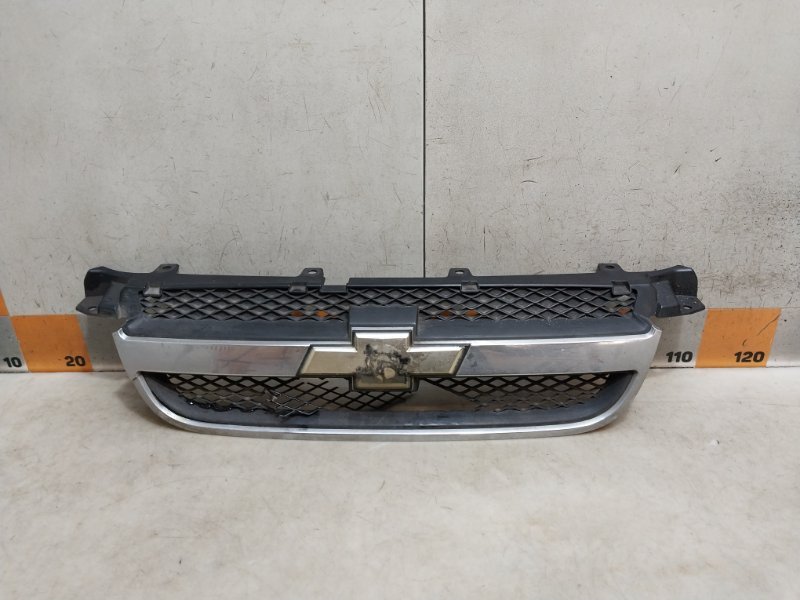 Решетка радиатора