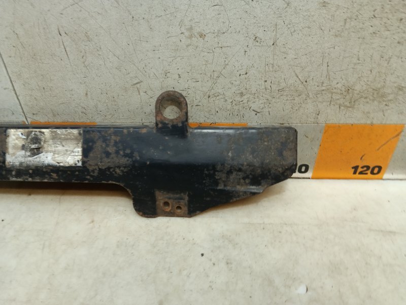 Кронштейн радиатора