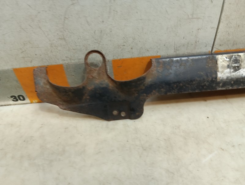 Кронштейн радиатора