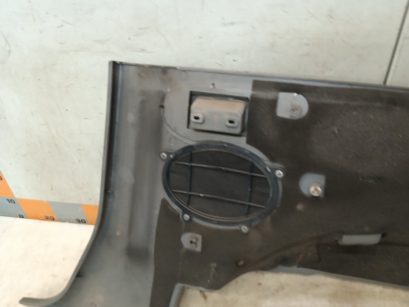 Обшивка багажника