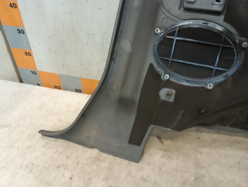 Обшивка багажника