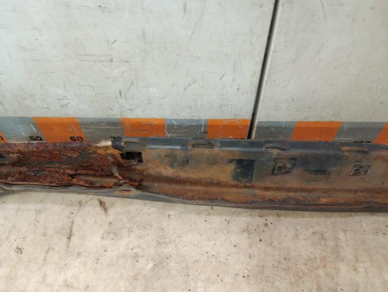 Накладка на порог (наружная)