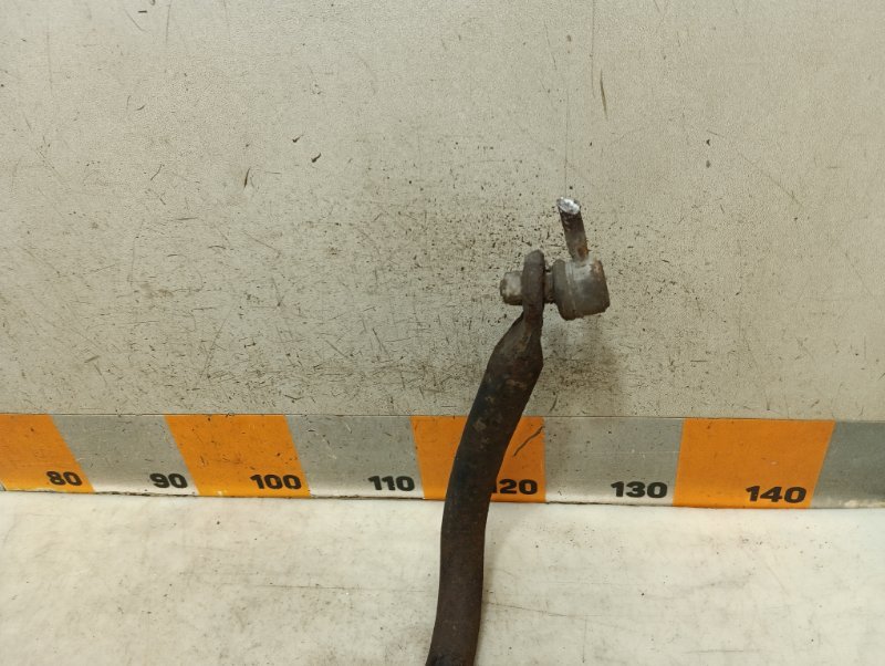 Стабилизатор передний