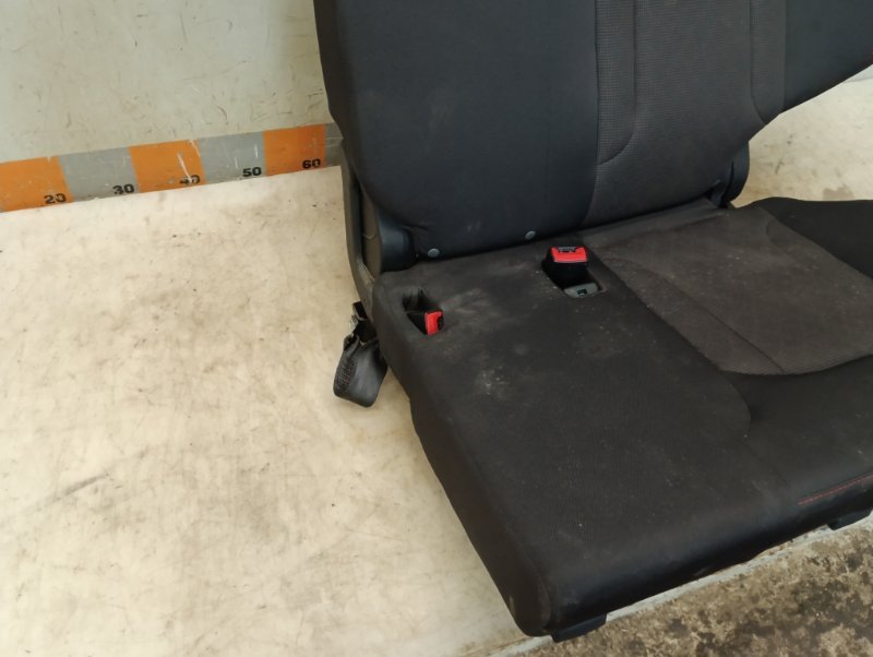 Сиденье салонное