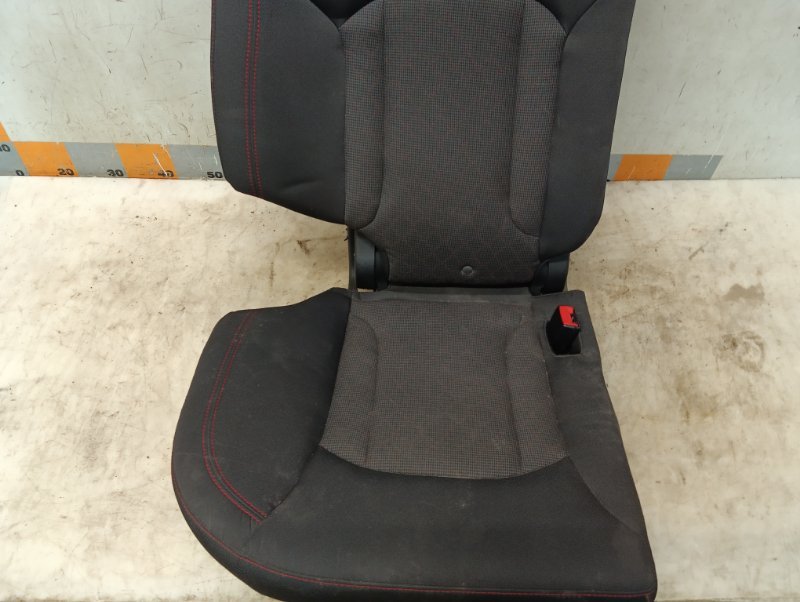 Сиденье салонное