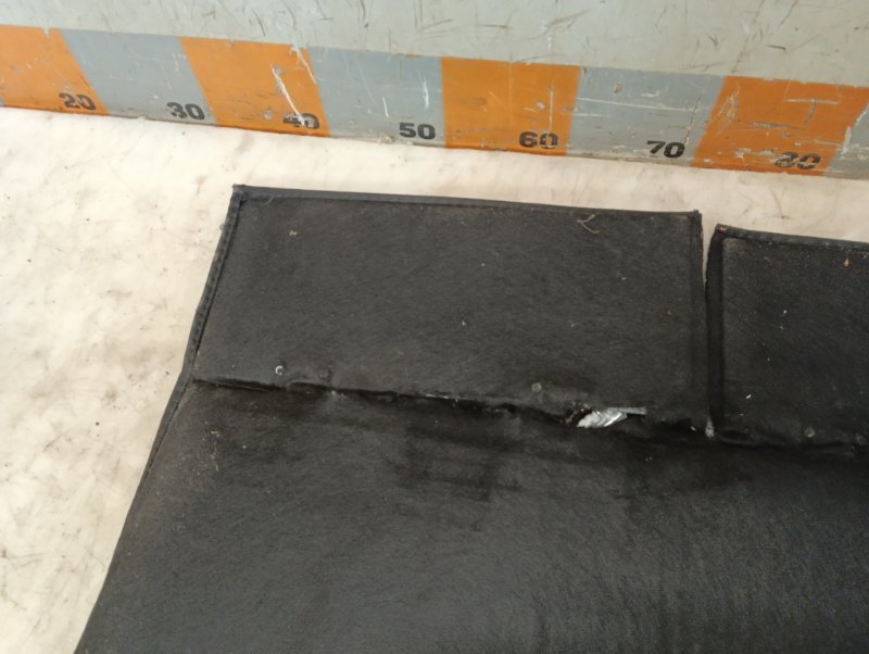 Пол багажника