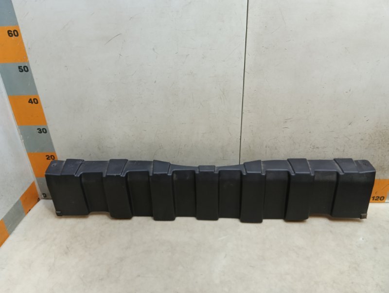 Обшивка багажника