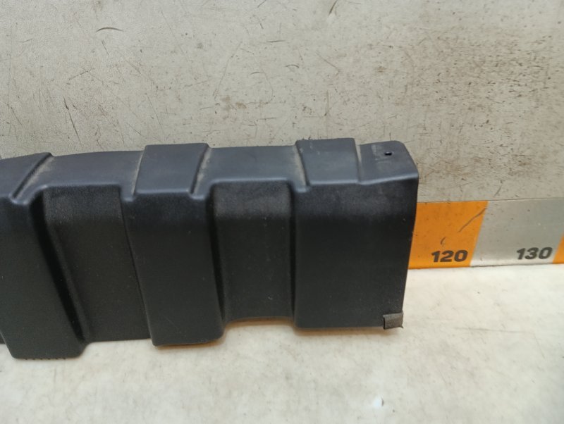 Обшивка багажника