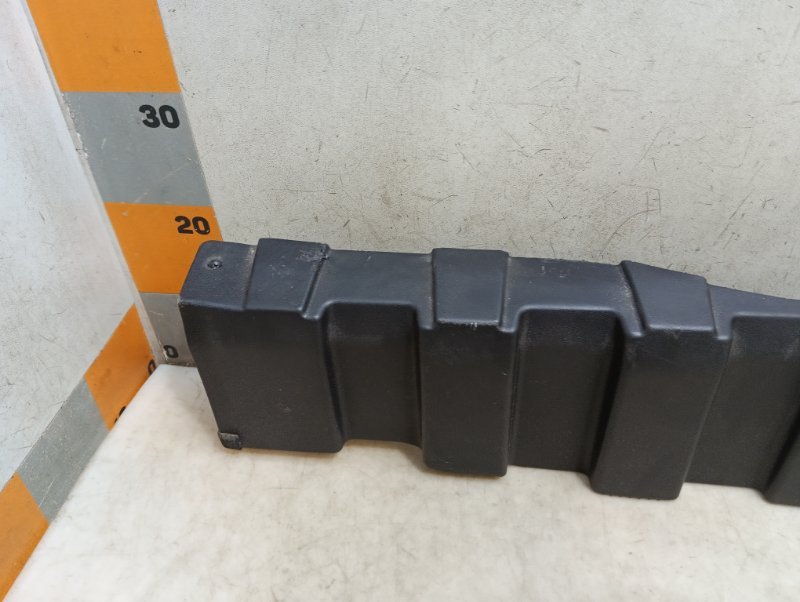 Обшивка багажника