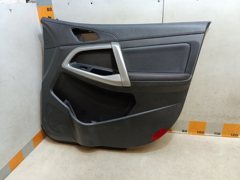 Обшивка двери