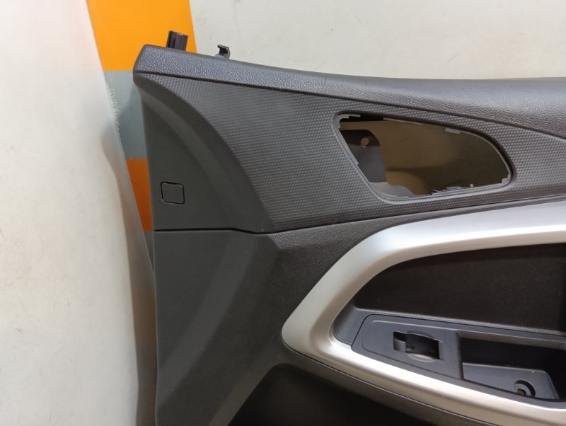 Обшивка двери