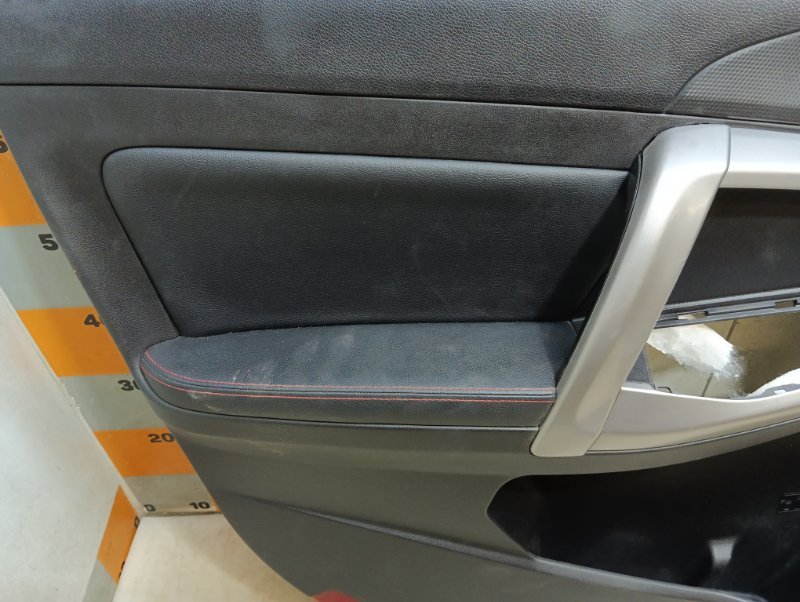 Обшивка двери