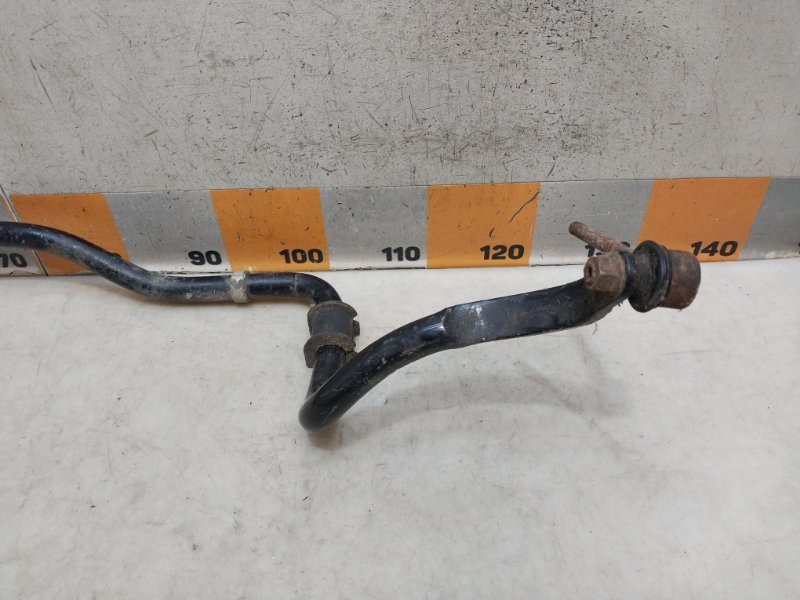 Стабилизатор передний