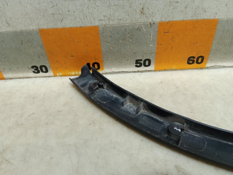 Накладка заднего крыла правого