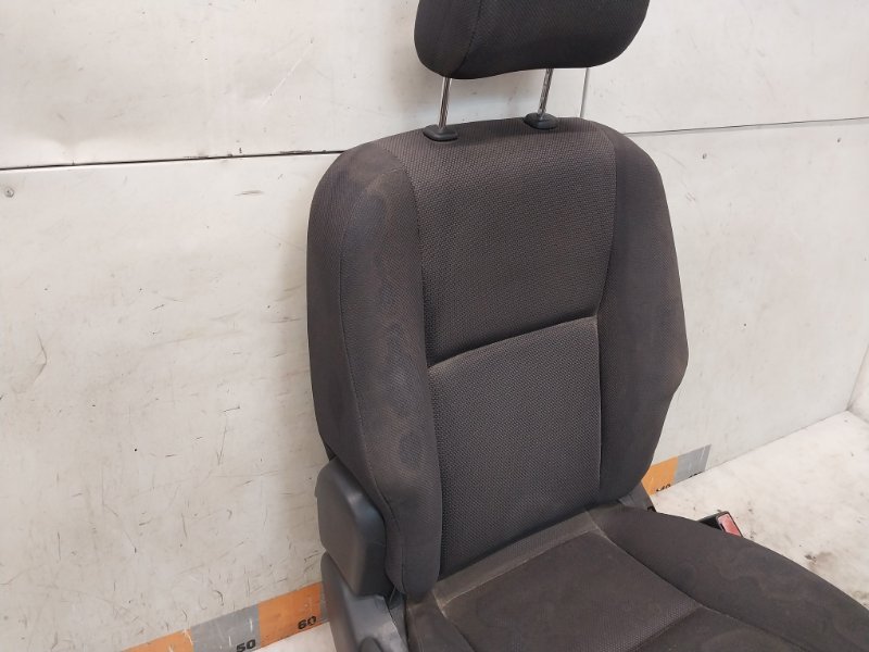 Сиденье переднее правое