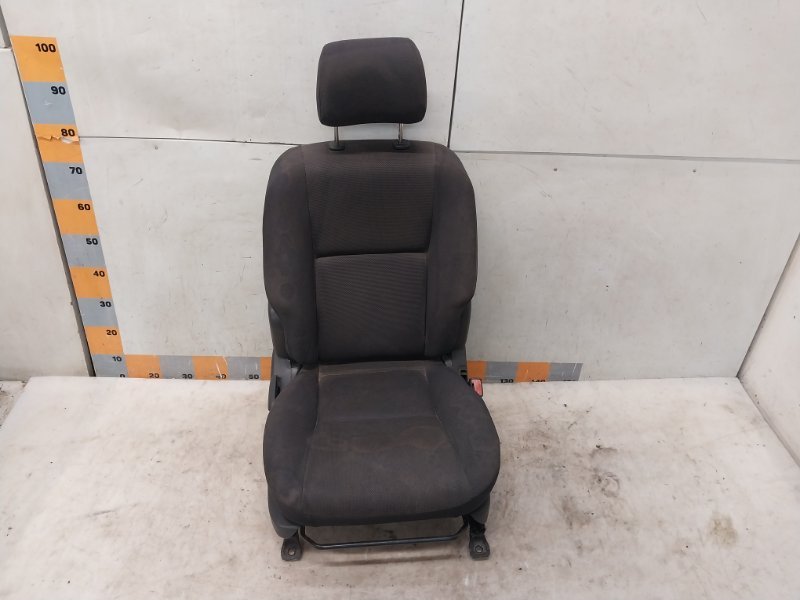 Сиденье переднее правое