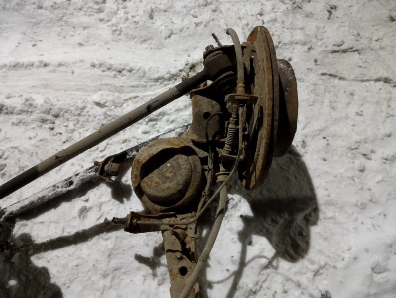 Балка задняя