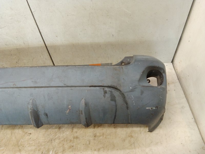 Бампер задний