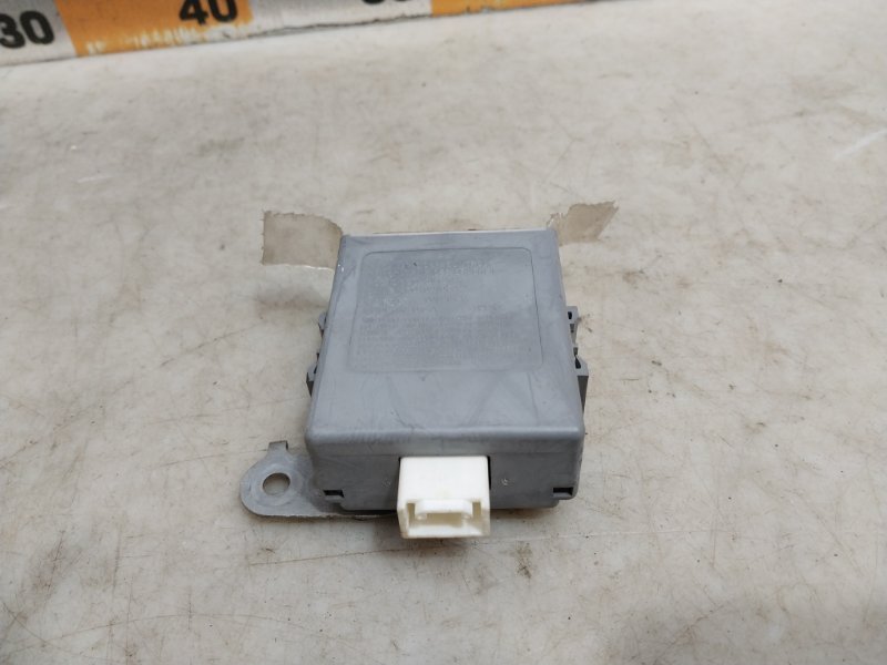 Блок управления центральным замком