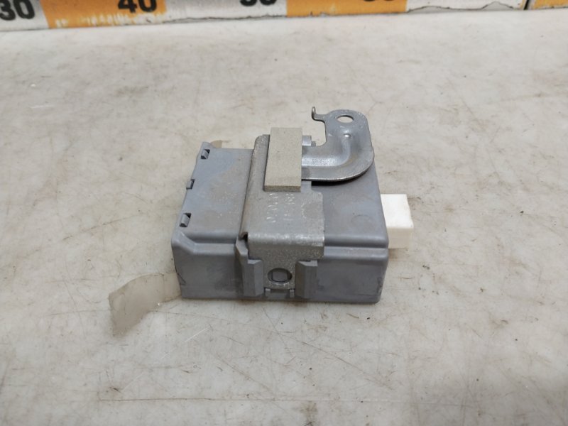 Блок управления центральным замком