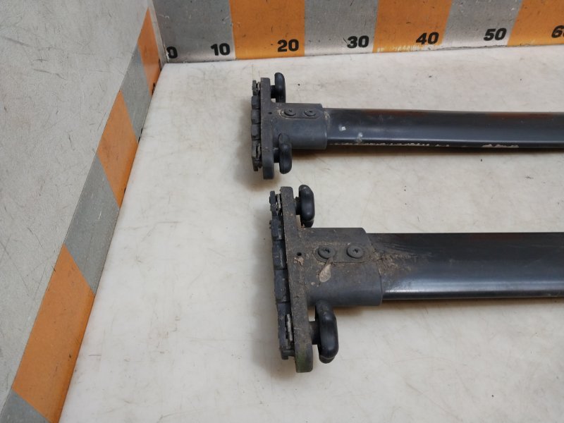 Рейлинги (релинг) к-кт (планки на крышу)