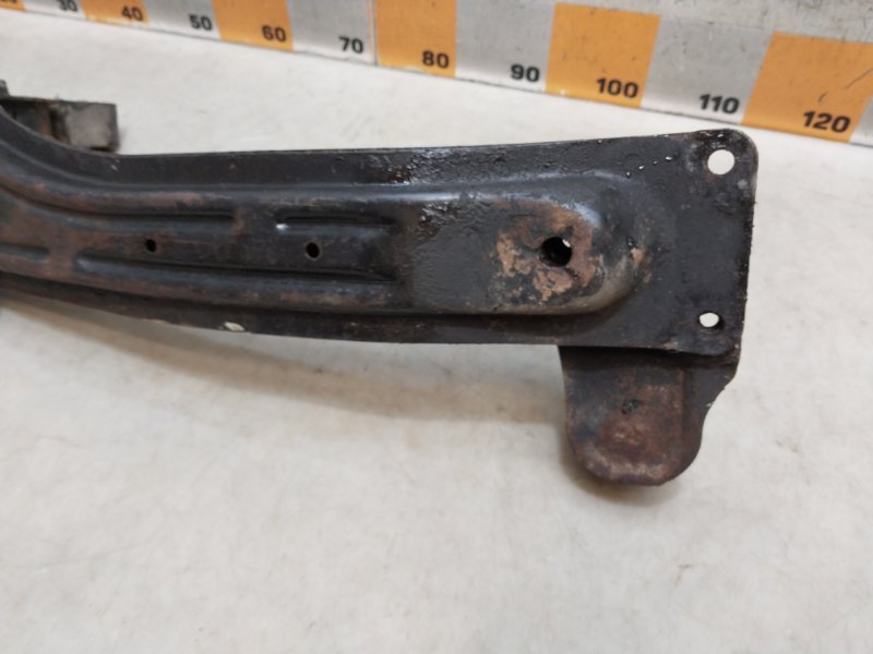 Балка передняя продольная