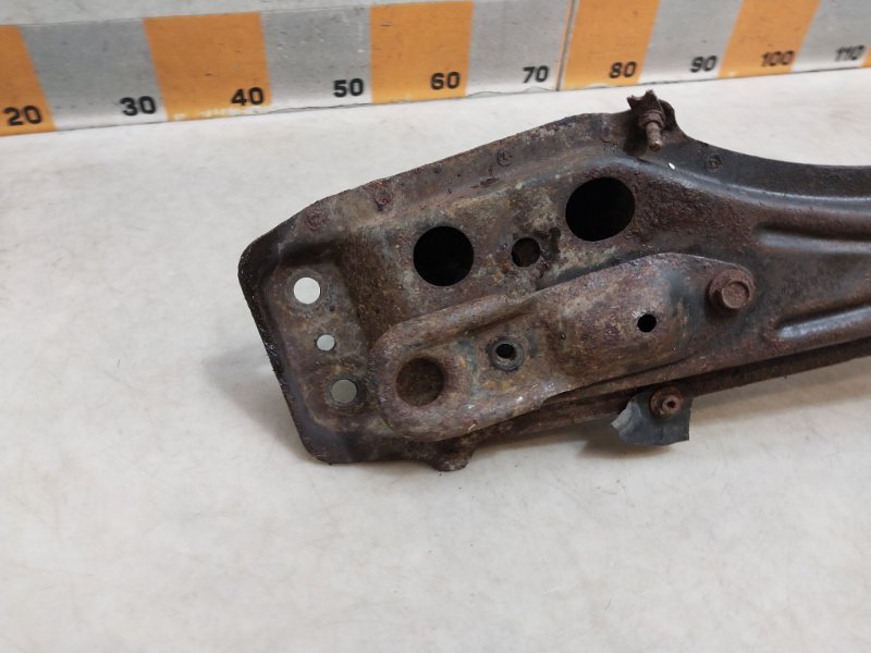 Балка передняя продольная