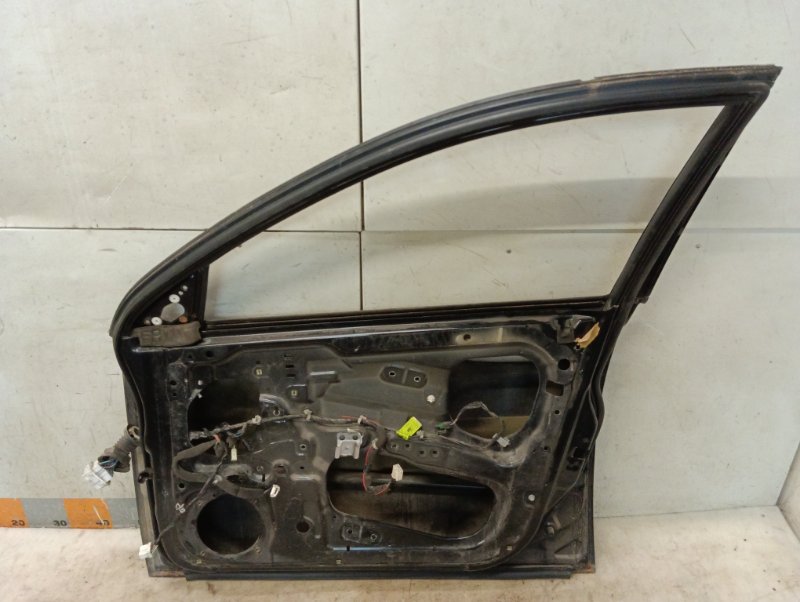 Дверь передняя правая