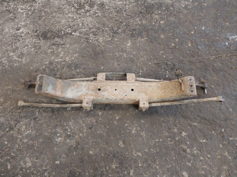 Балка задняя