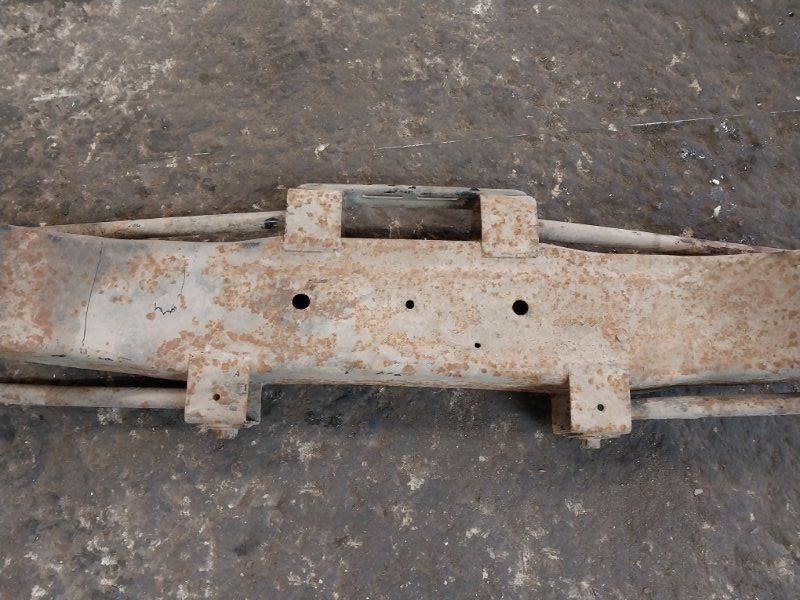 Балка задняя