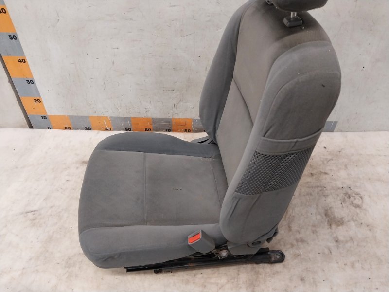 Сиденье переднее правое